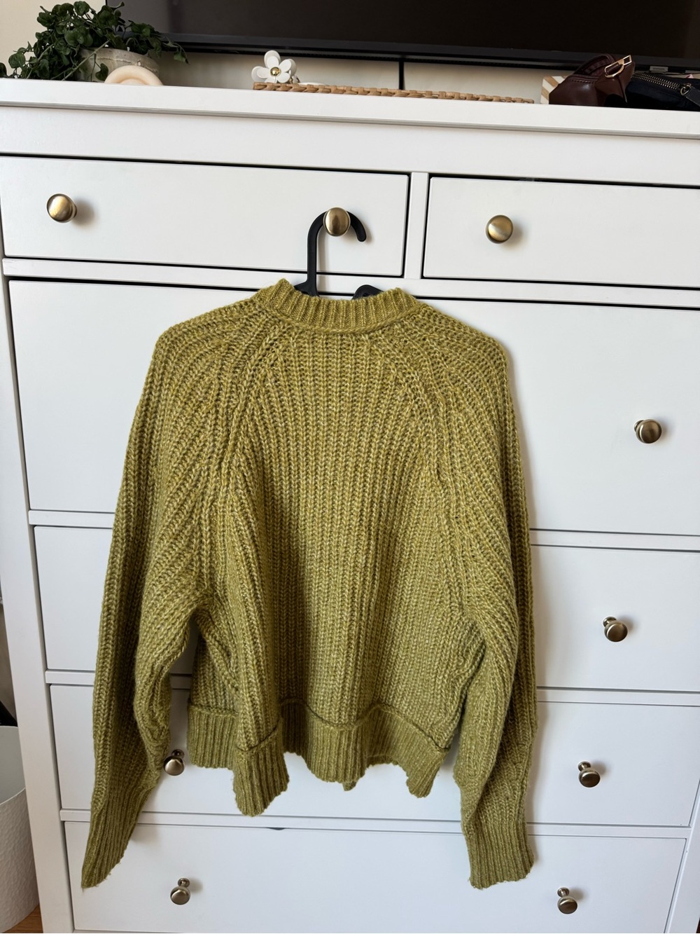 ASOS Olive Green Ribbed Button-Front Cardigan - Picture 5 of 6